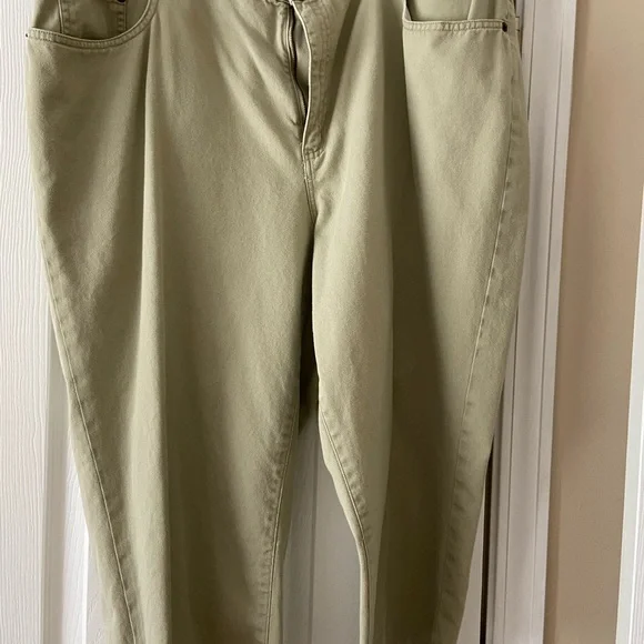 3 Pair of Ralph Lauren Women’s Capris Sz 20W Blue, Khaki, Olive - Picture 7 of 16